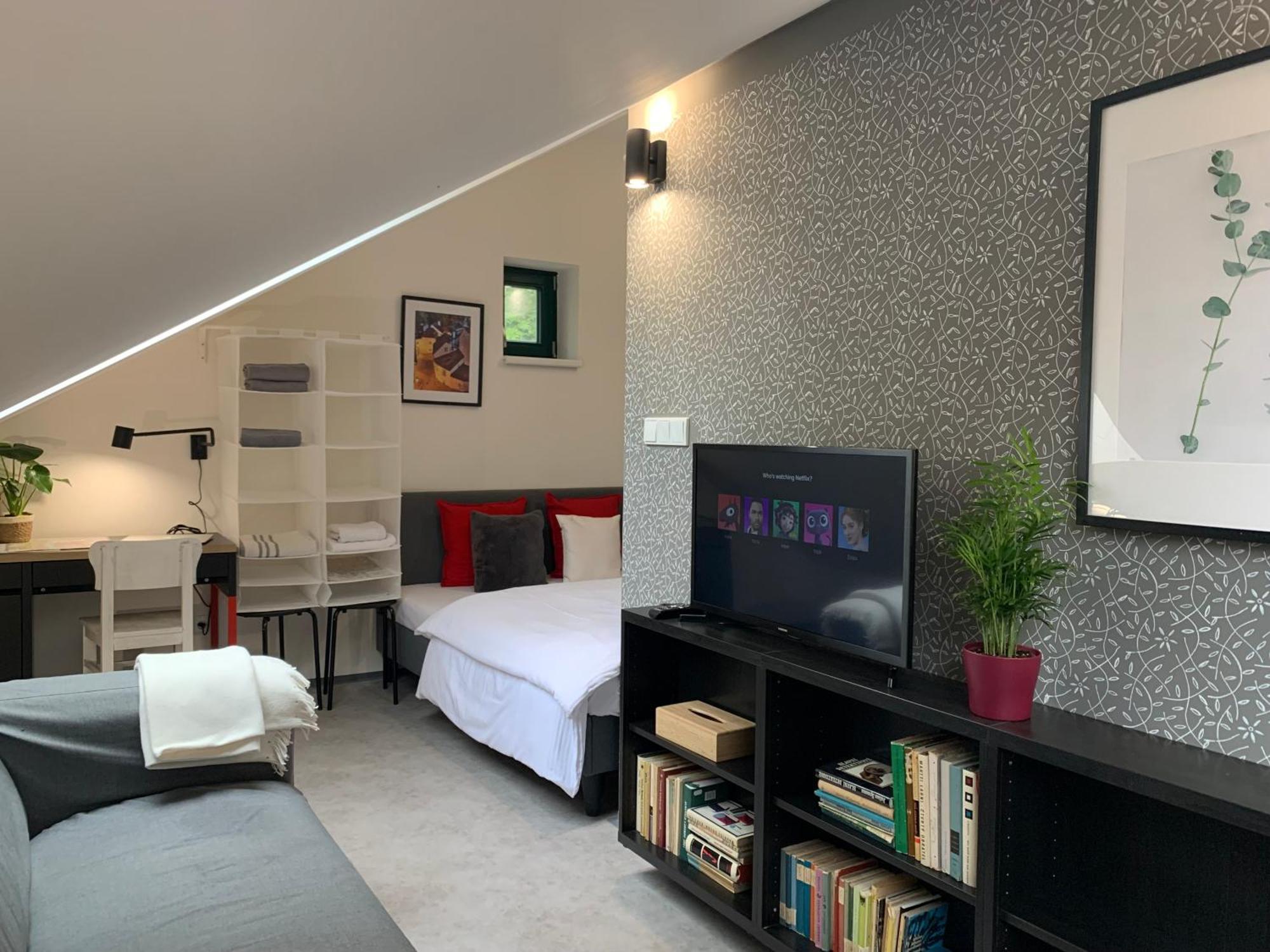 Cozy Friendly Place With Free Parking Prag Dış mekan fotoğraf